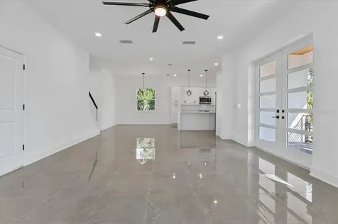 5002 W Idaho Street Tampa FL 33616