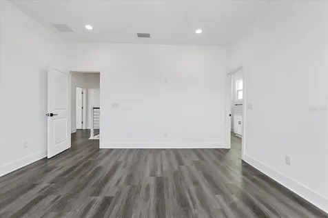 5002 W Idaho Street Tampa FL 33616