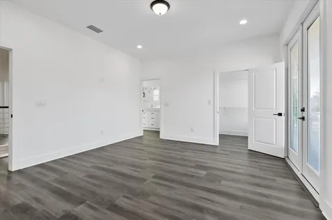 5002 W Idaho Street Tampa FL 33616