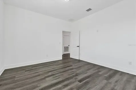 5002 W Idaho Street Tampa FL 33616