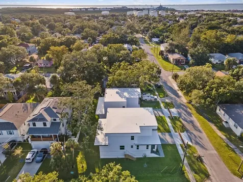 5002 W Idaho Street Tampa FL 33616