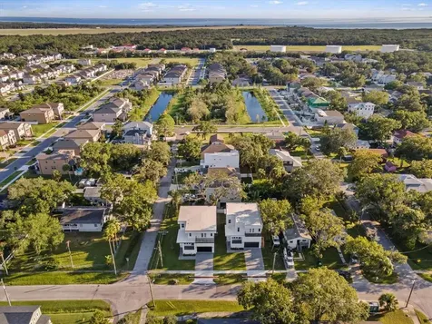 5002 W Idaho Street Tampa FL 33616