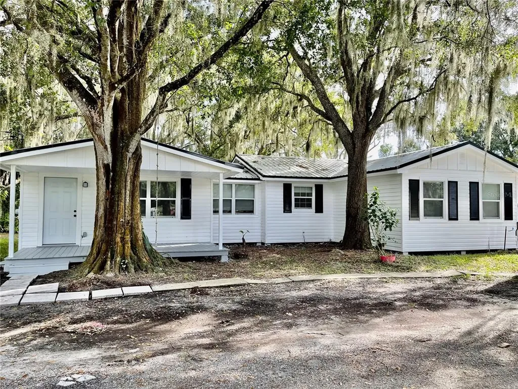 215 S Webb Road Plant City FL 33566