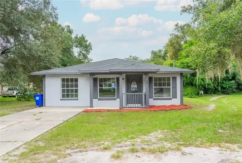 700 Kilgore Street Wildwood FL 34785