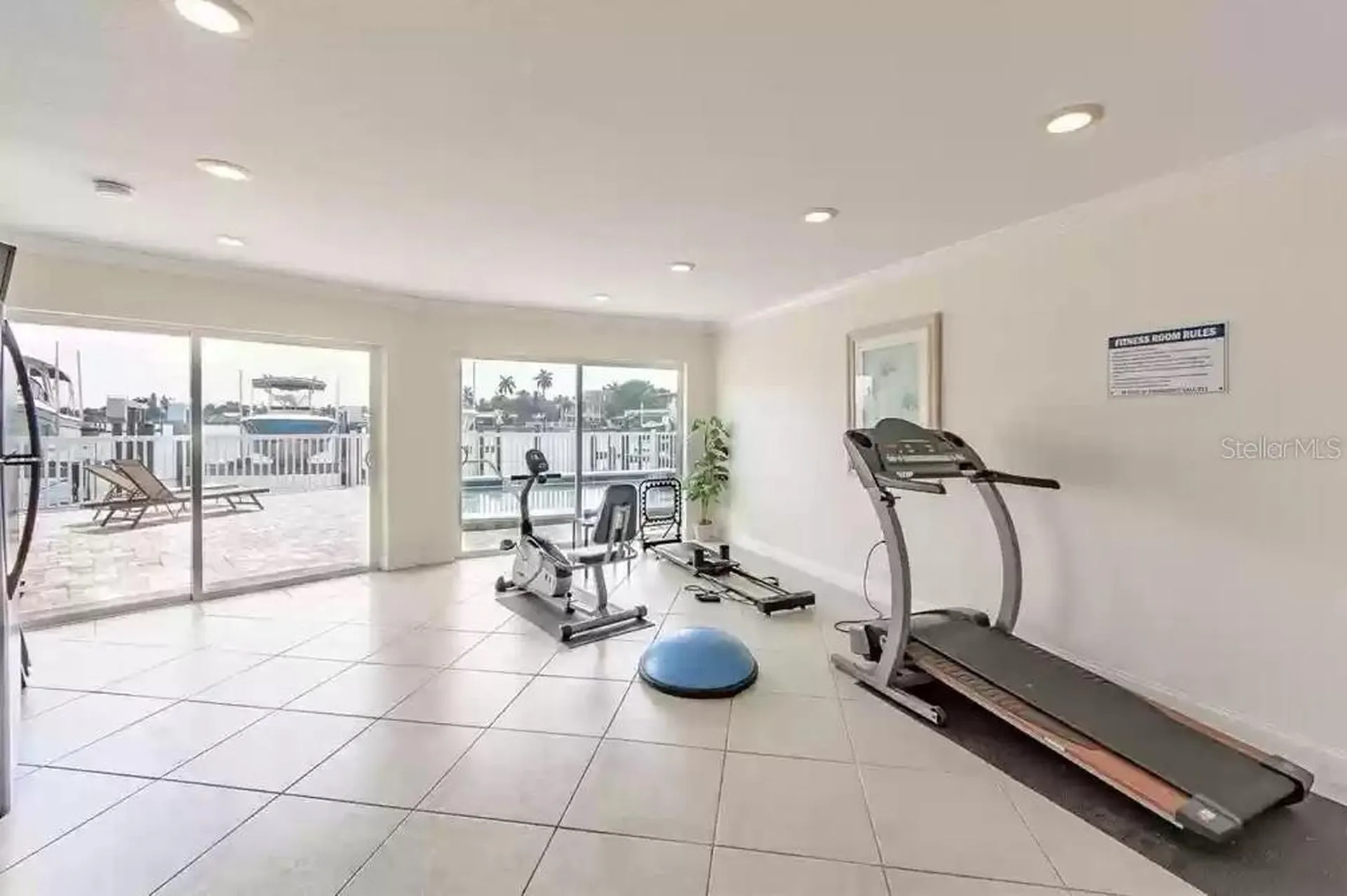 11605 3rd Street E Treasure Island FL 33706