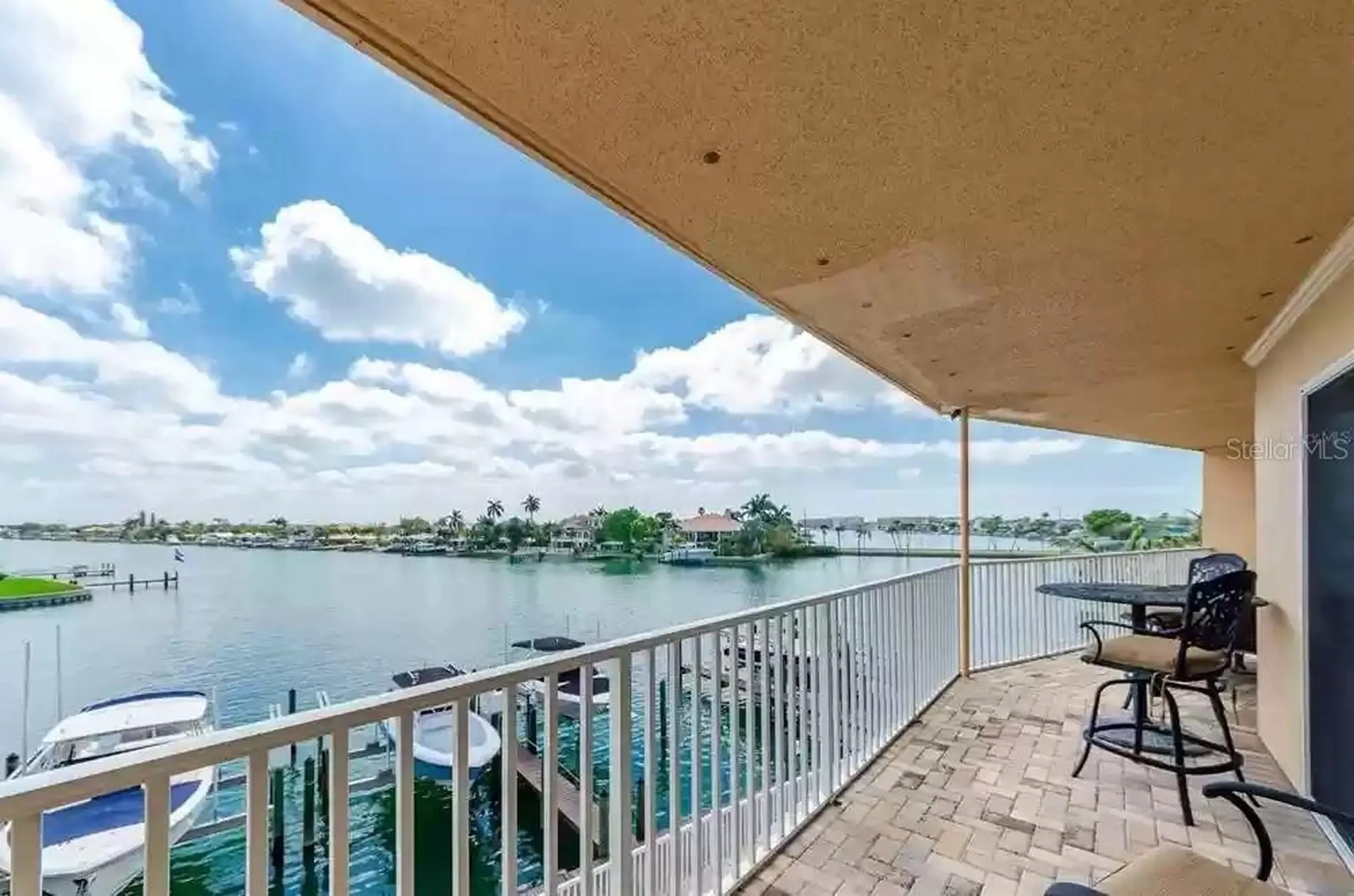 11605 3rd Street E Treasure Island FL 33706