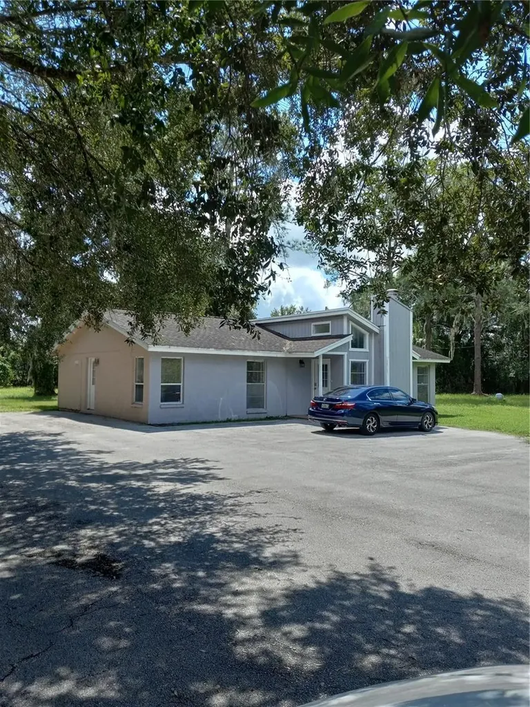 2902 W Lutz Lake Fern Road Lutz FL 33558