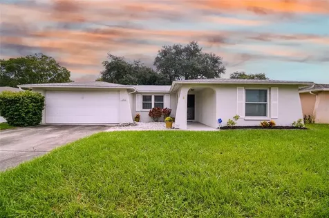 3200 Custer Drive Holiday FL 34690