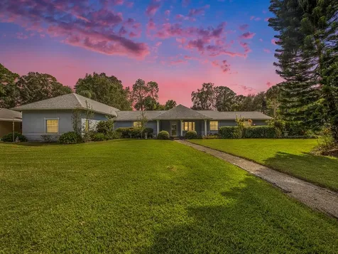 8301 Terracewood Circle Tampa FL 33615