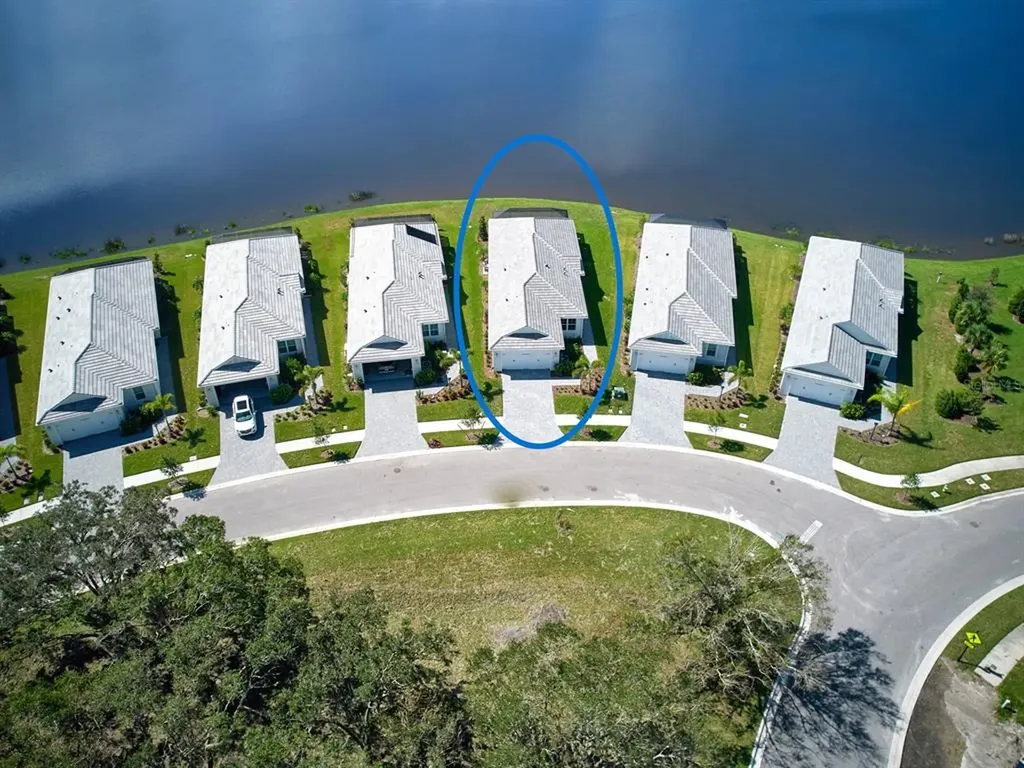 977 Crosswind Avenue Sarasota FL 34240