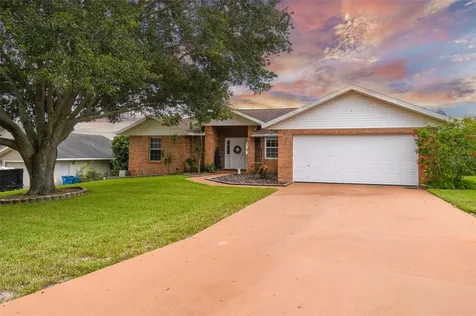 918 Oxford Way Lake Wales FL 33853