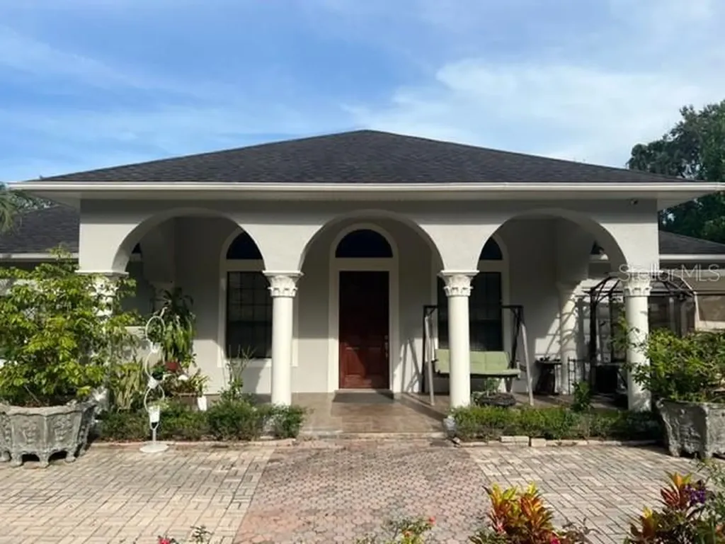 1603 Myrtle Street Orlando FL 32807