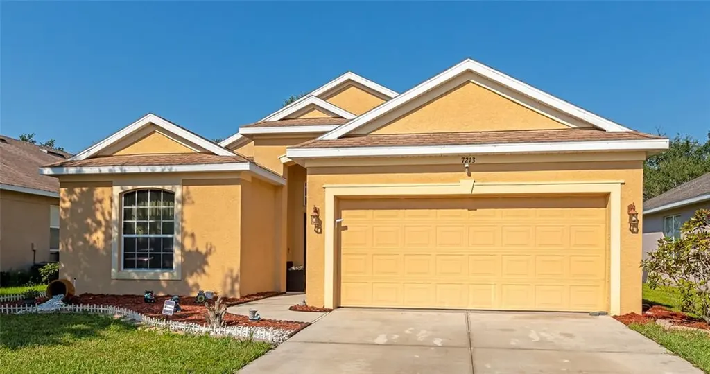 7213 50th Place E Palmetto FL 34221
