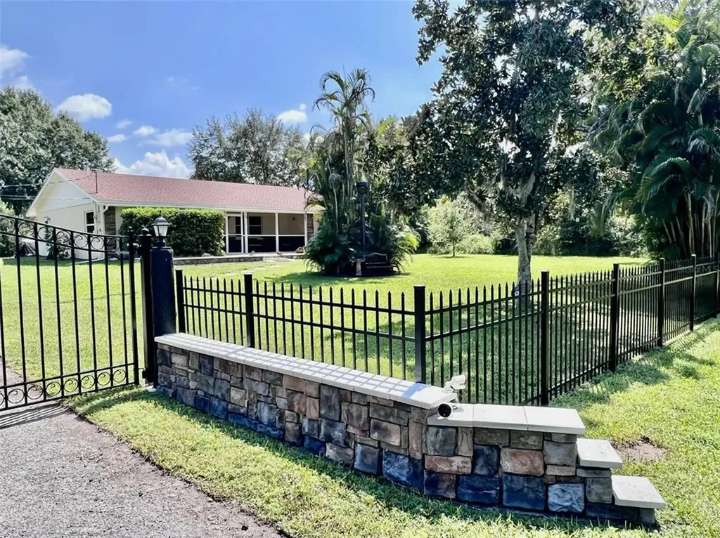 10413 28th Avenue E Palmetto FL 34221