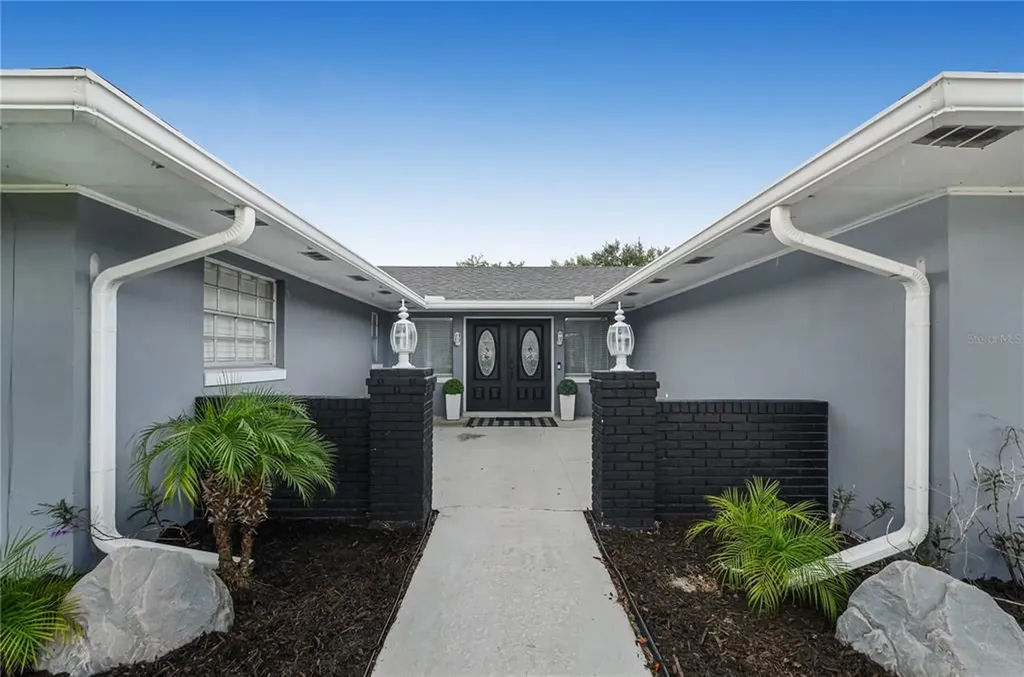 4694 Costa Bravo Drive Orlando FL 32839