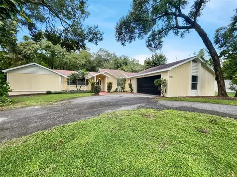 30901 Mission Avenue Tavares FL 32778