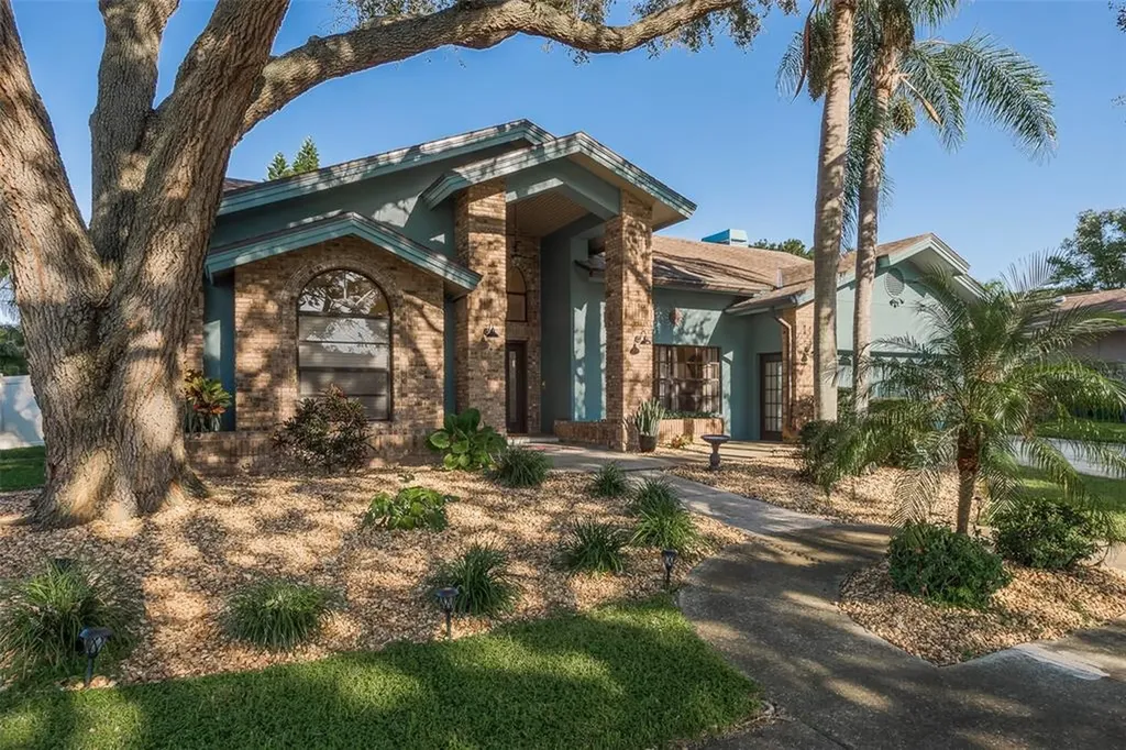 1216 Cordoba Court Dunedin FL 34698
