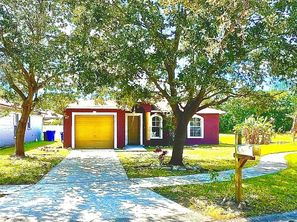 3422 Paige Place Tampa FL 33619