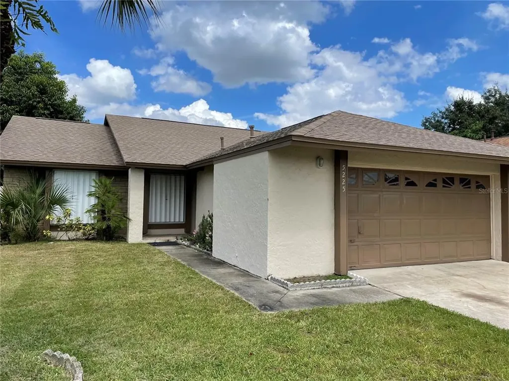 5225 Hawk Drive Kissimmee FL 34746