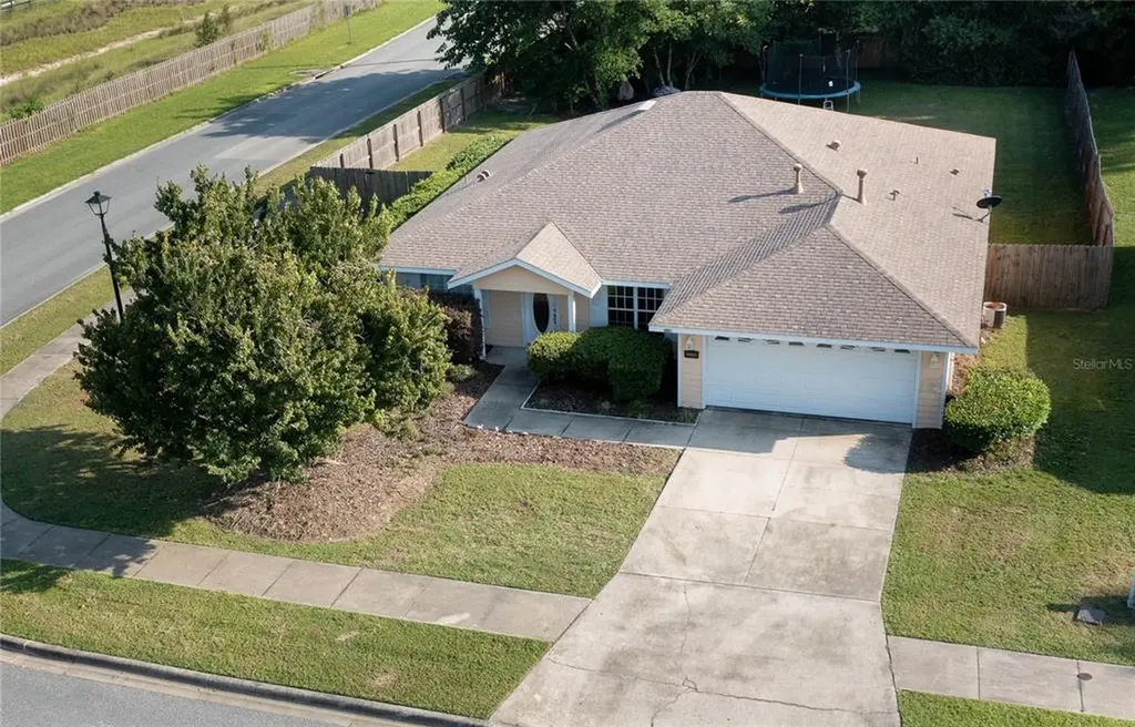 23309 NW 3rd Avenue Newberry FL 32669