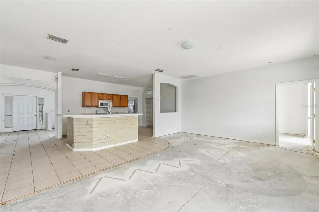 2781 Shady Avenue North Port FL 34286