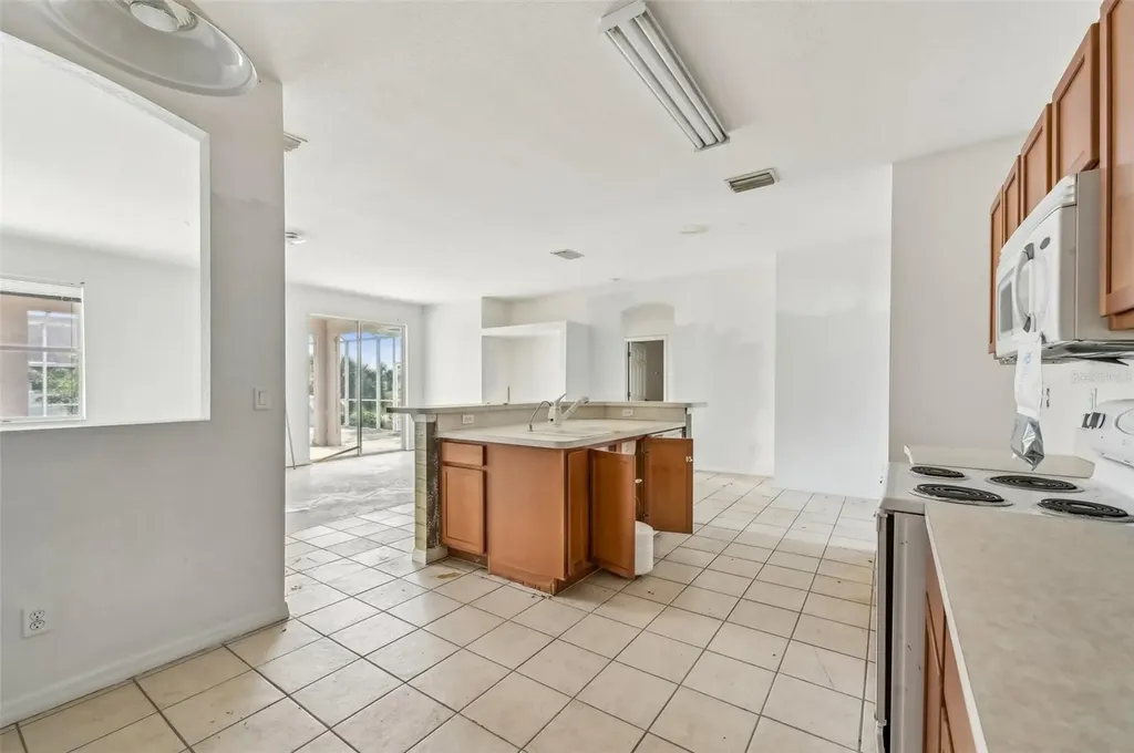 2781 Shady Avenue North Port FL 34286