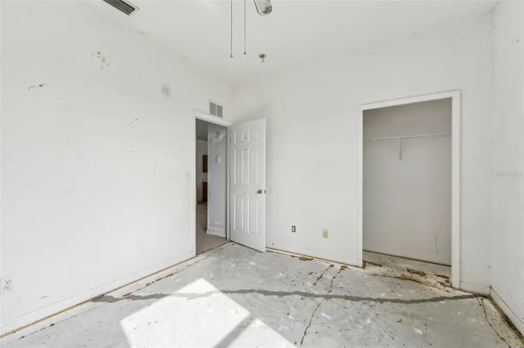 2781 Shady Avenue North Port FL 34286