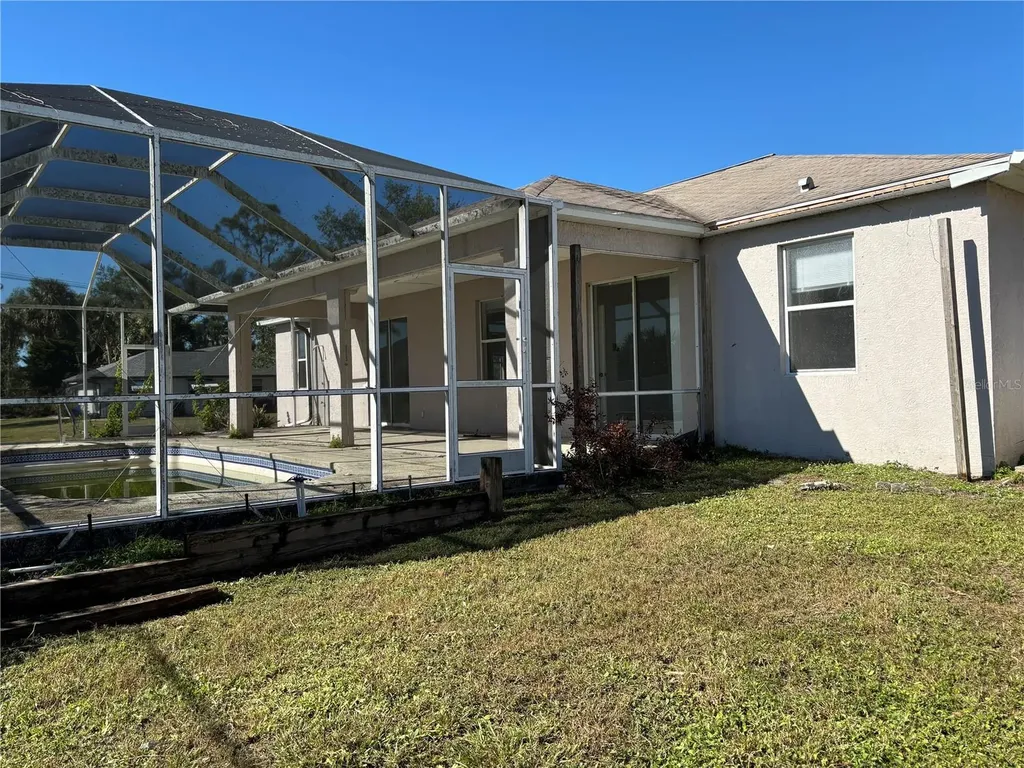 2781 Shady Avenue North Port FL 34286