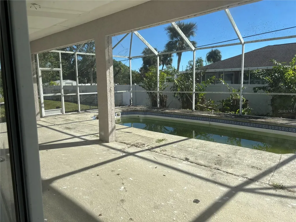 2781 Shady Avenue North Port FL 34286