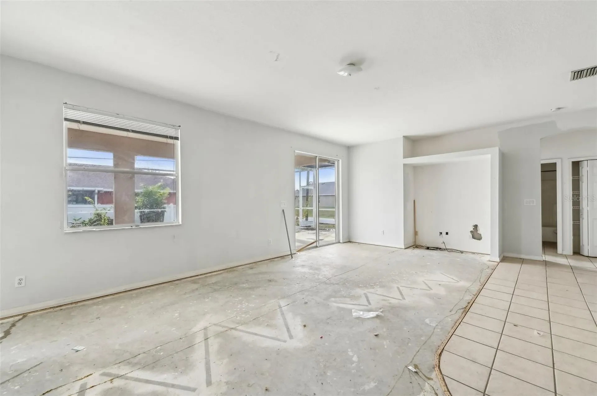 2781 Shady Avenue North Port FL 34286