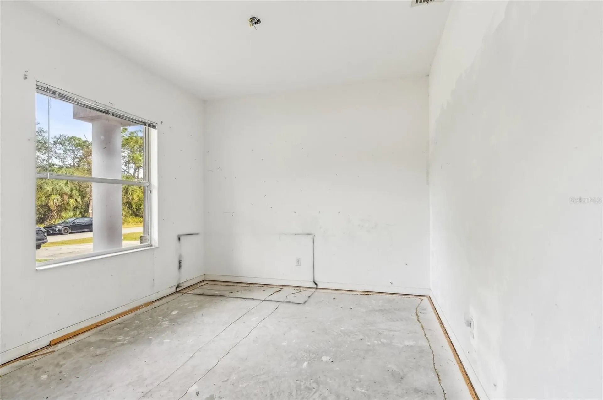 2781 Shady Avenue North Port FL 34286