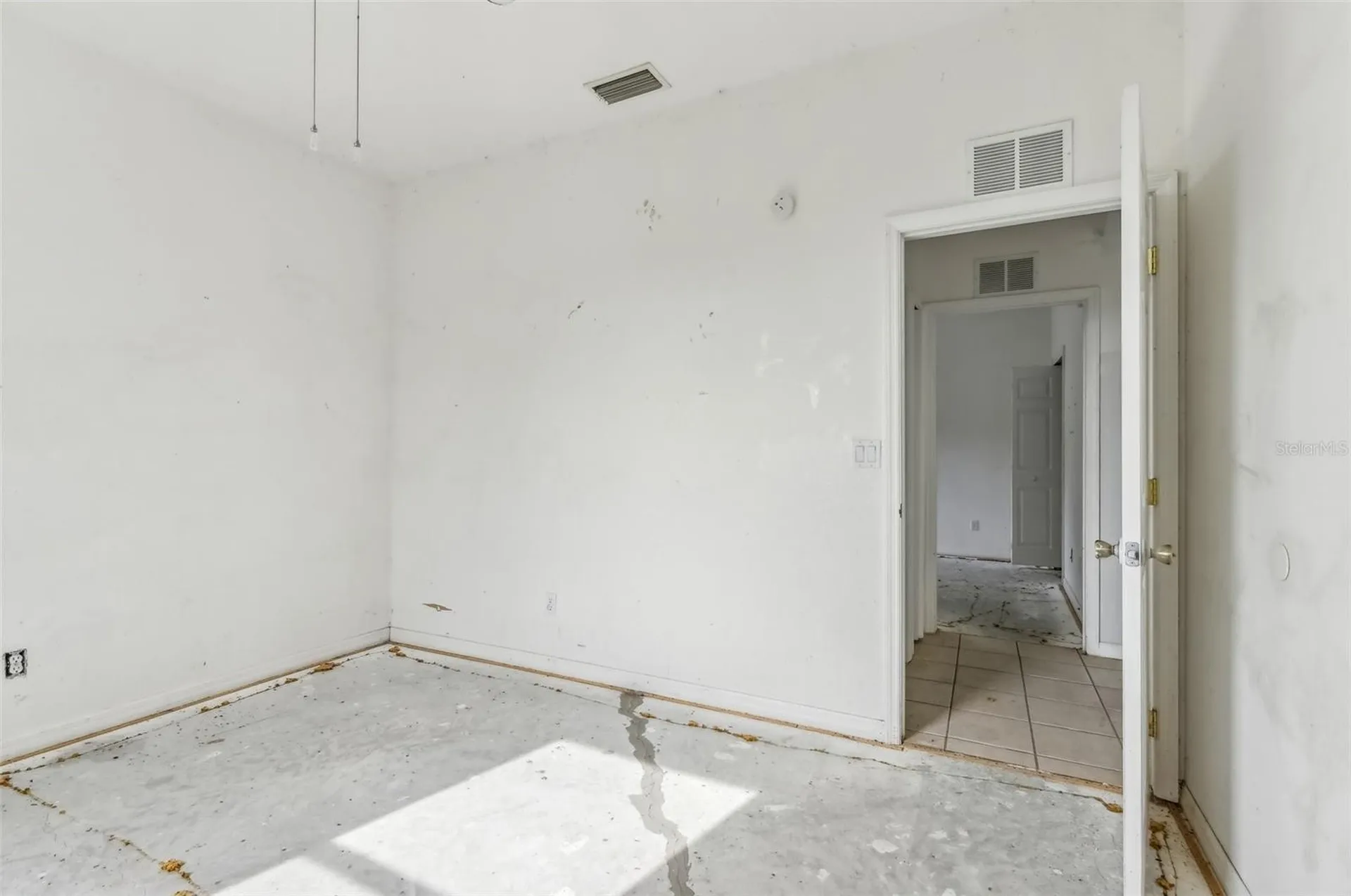 2781 Shady Avenue North Port FL 34286