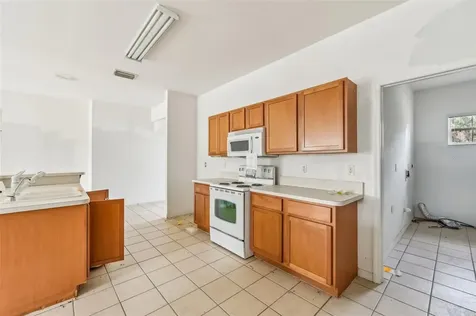 2781 Shady Avenue North Port FL 34286