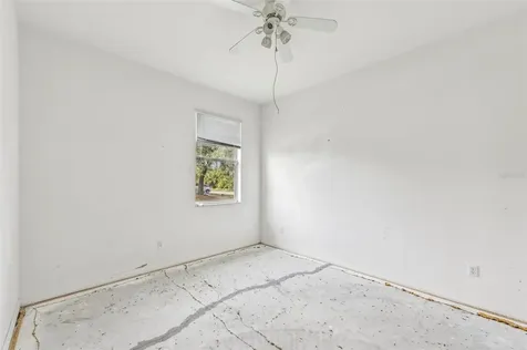 2781 Shady Avenue North Port FL 34286
