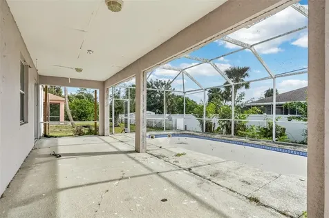2781 Shady Avenue North Port FL 34286