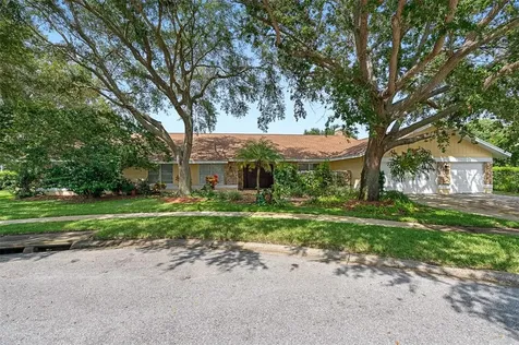 12731 Frank Drive N Seminole FL 33776