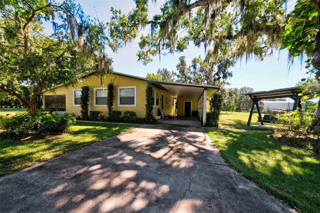 14335 Bellamy Brothers Boulevard Dade City FL 33525