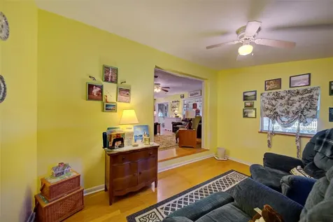 14335 Bellamy Brothers Boulevard Dade City FL 33525