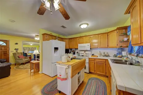 14335 Bellamy Brothers Boulevard Dade City FL 33525