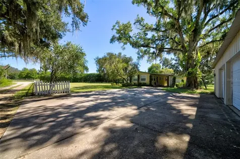 14335 Bellamy Brothers Boulevard Dade City FL 33525