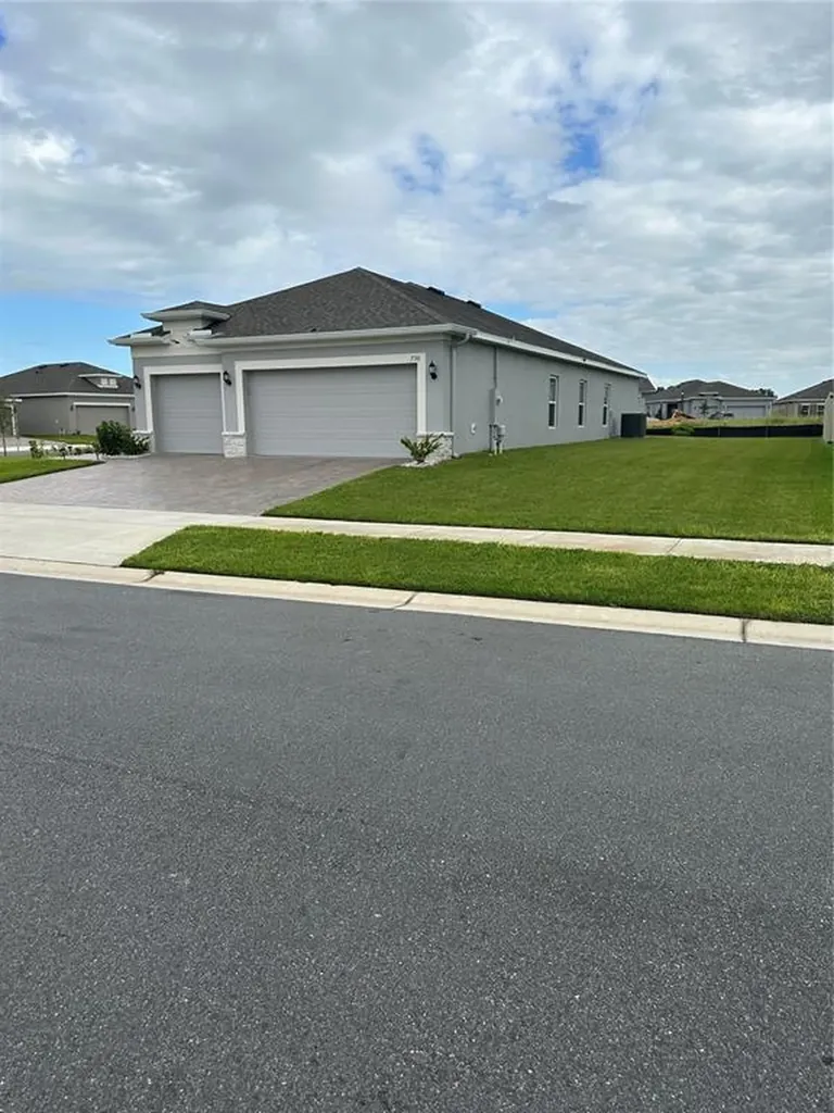 736 Jupiter Beach Road Groveland FL 34736