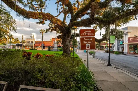 201 S Main Street Brooksville FL 34601