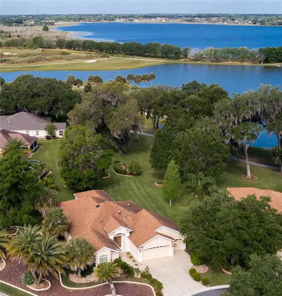 1333 Sunset Pointe Boulevard The Villages FL 32162