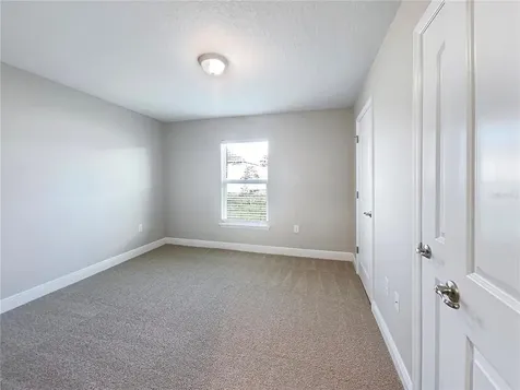 31611 Broadwater Avenue Leesburg FL 34748