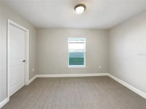 31611 Broadwater Avenue Leesburg FL 34748