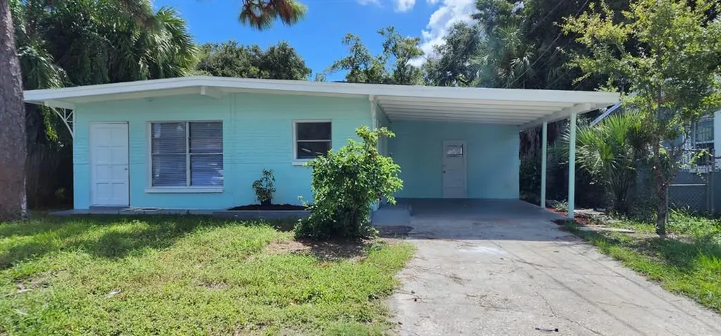 3300 15th Avenue S St Petersburg FL 33712