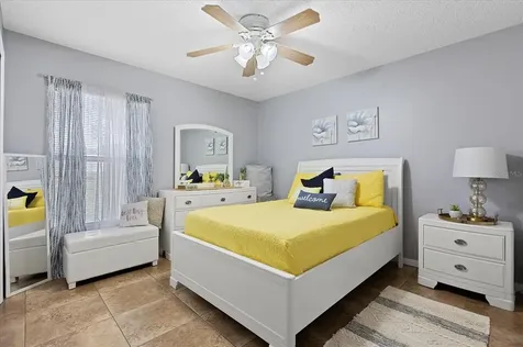 1825 Summit Oak Circle Minneola FL 34715