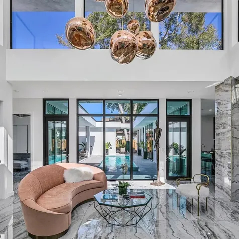 2205 N Glenwood Drive Tampa FL 33602
