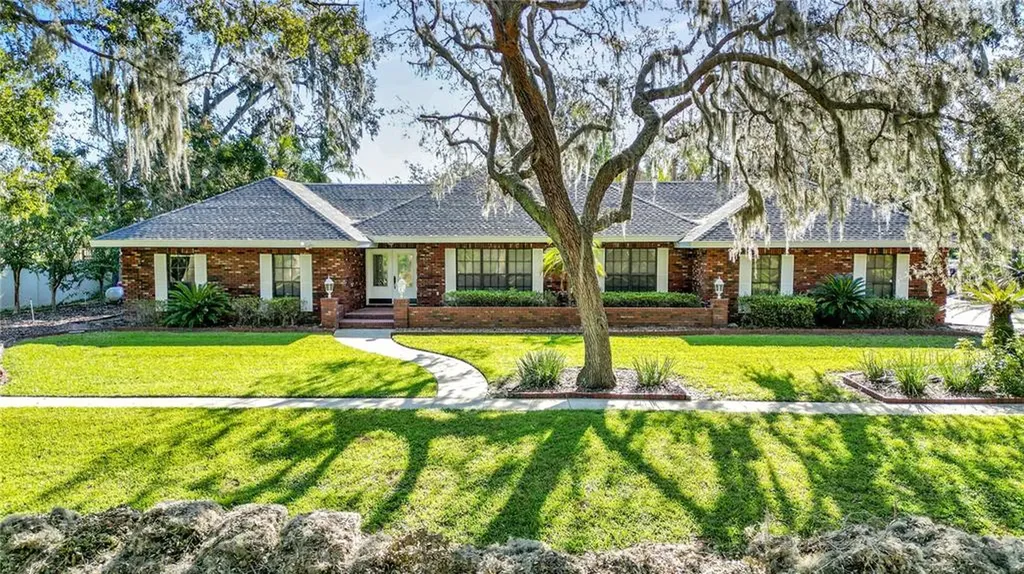 169 W Christina Boulevard Lakeland FL 33813