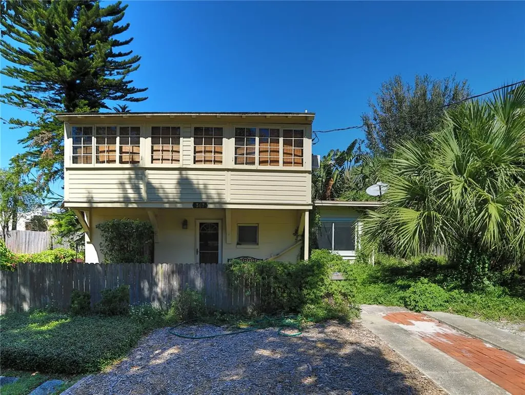 367 Holt Avenue Winter Park FL 32789